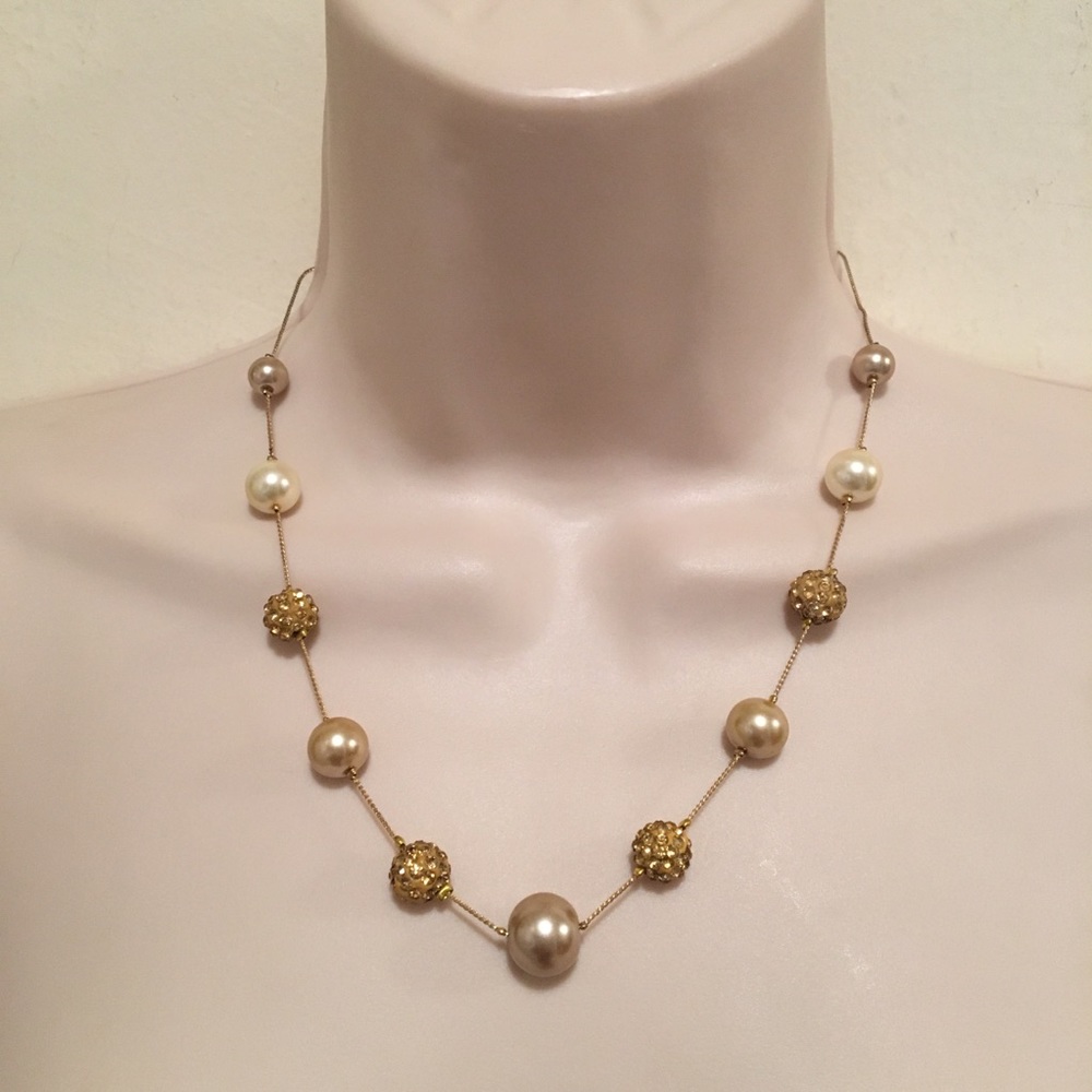 Necklace Set - Picture 2 of 3